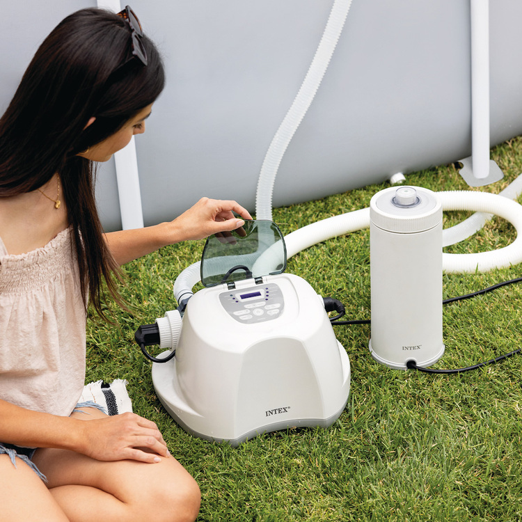 Stérilisateur au sel QS700 Plus pour piscine jusqu'à 32 m³ INTEX
