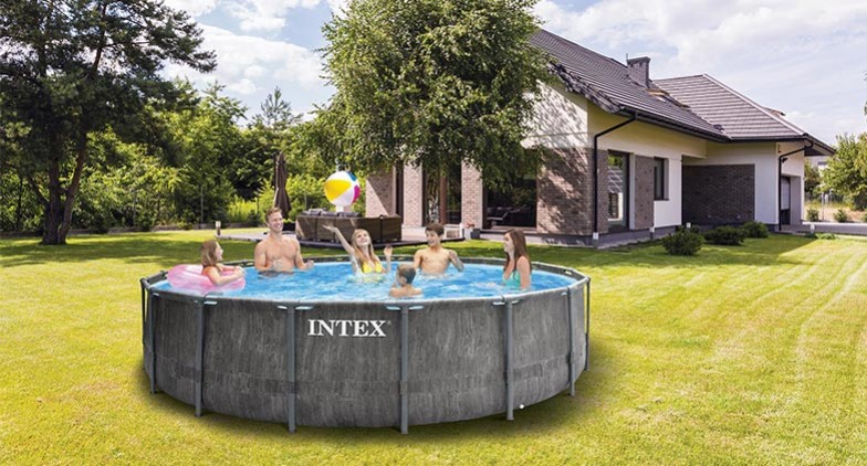 Nouvelle piscine Baltik INTEX 